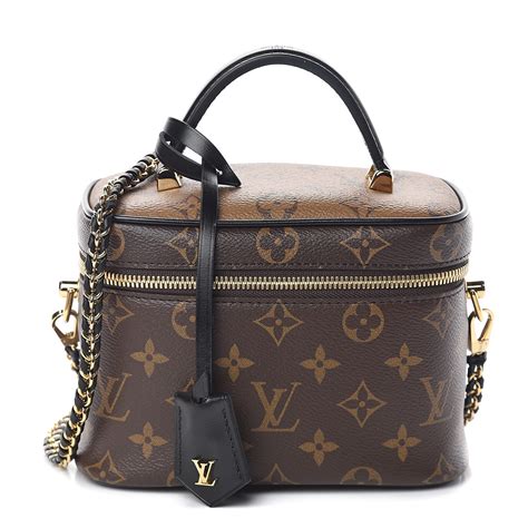 louis vuitton pm vanity